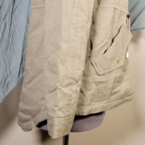 CollectionāBāJuniors'āHoodedĀ AnorakāJacket - Picture 8 of 13